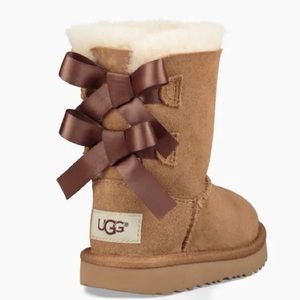 UGG BAILEY BOW II BOOT